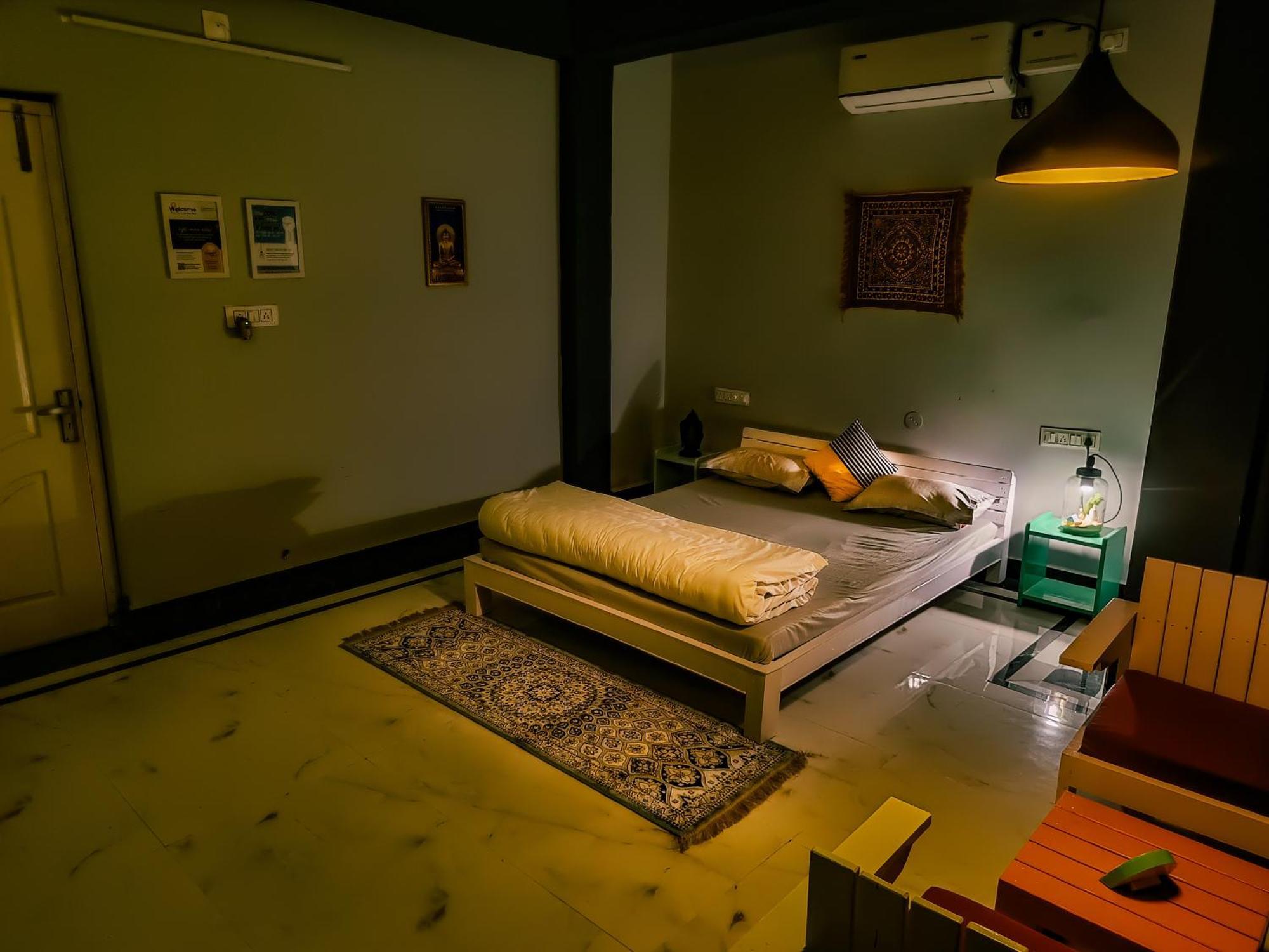 Housetale- A Traveller'S Home Bodh Gaya Habitación foto